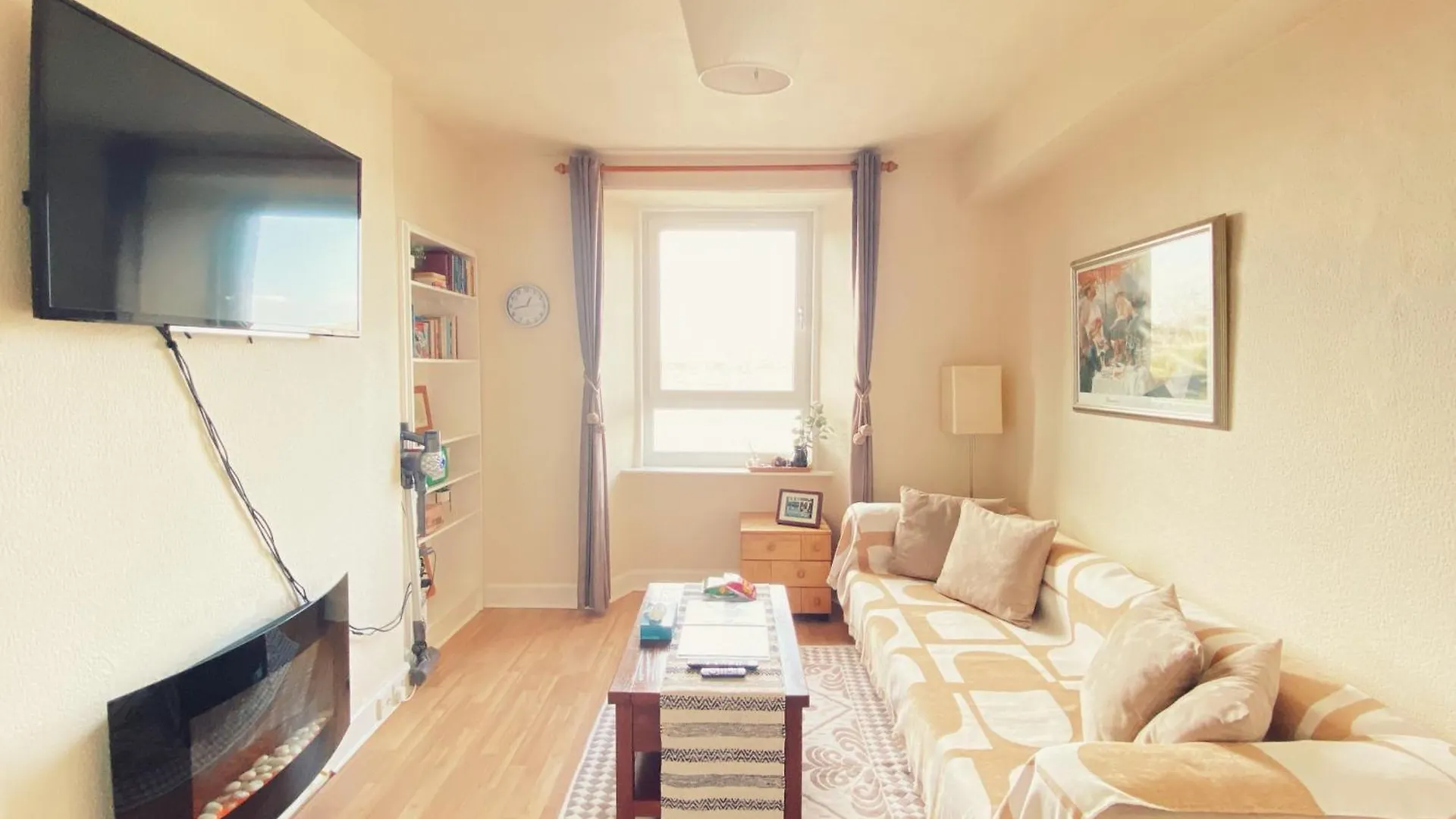 Edinburgh Meadowbank 1-Bedroom Flat